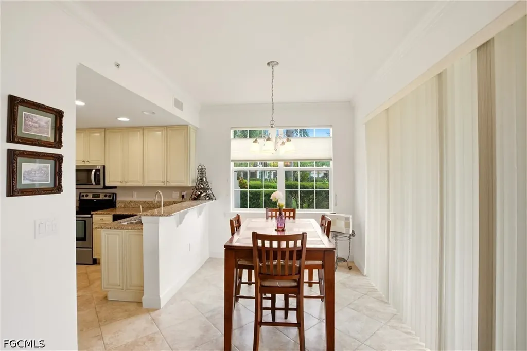13010 Pebblebrook Point Circle Fort Myers FL 33905