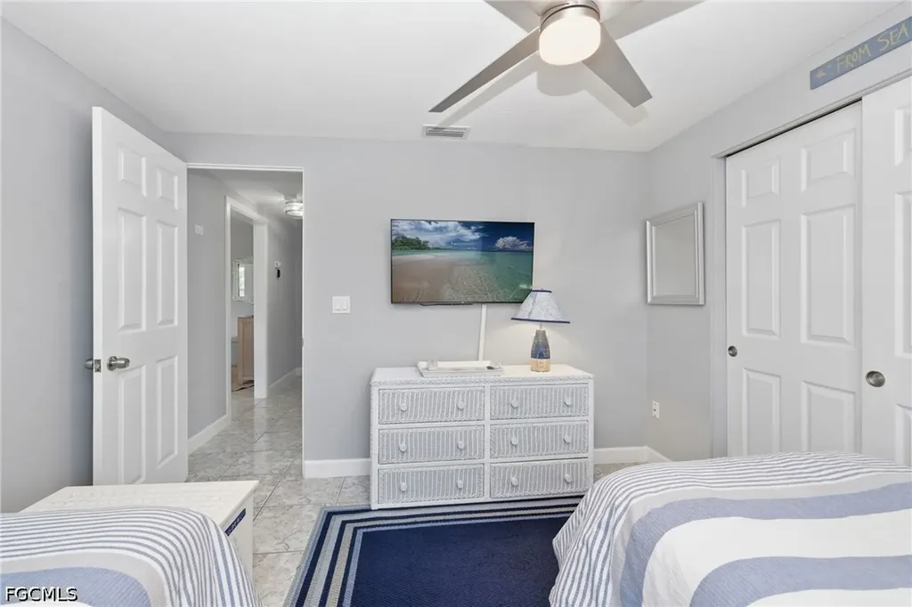 1717 SE 41st Street Cape Coral FL 33904