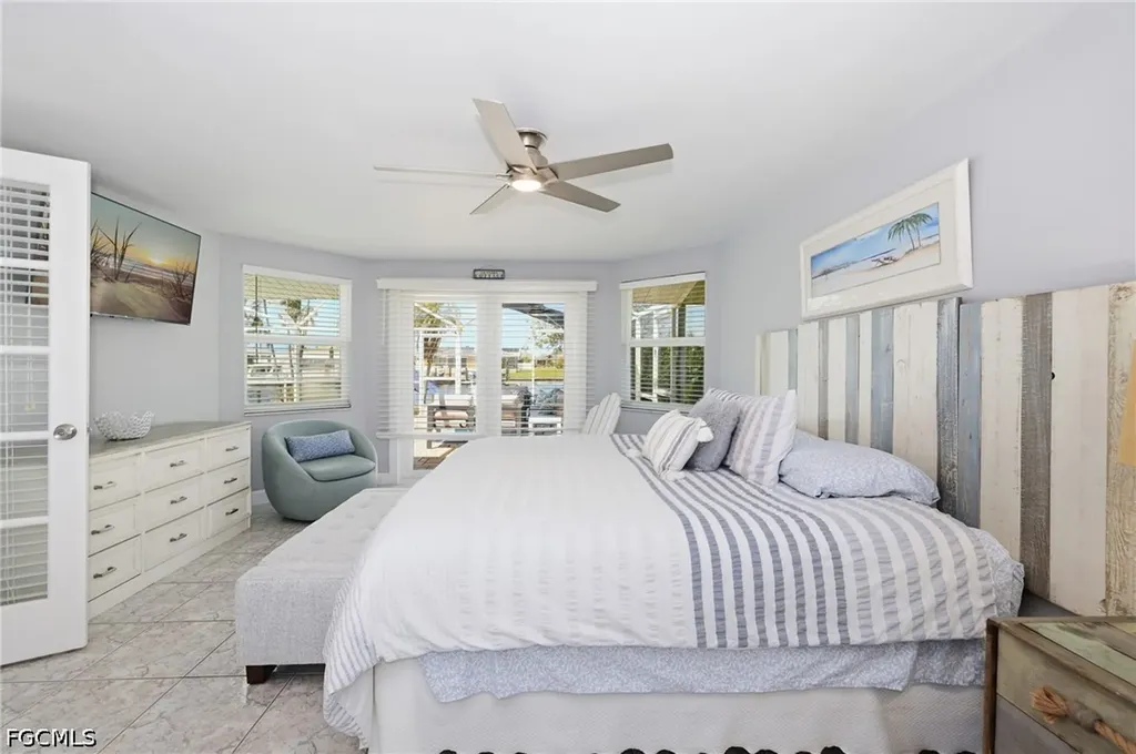 1717 SE 41st Street Cape Coral FL 33904