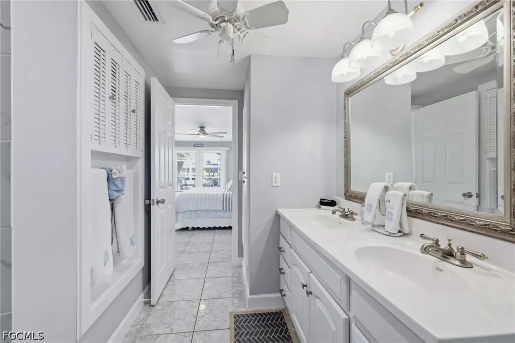 1717 SE 41st Street Cape Coral FL 33904
