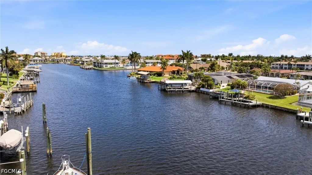 1717 SE 41st Street Cape Coral FL 33904