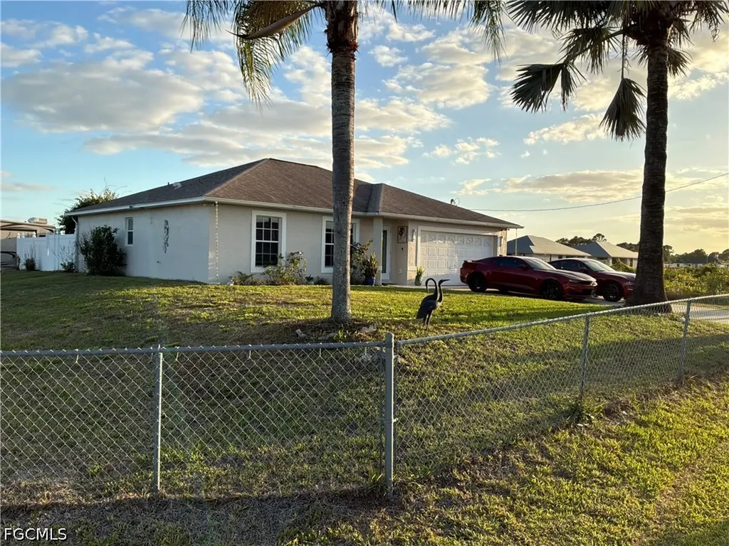 866 Chipley Street E Lehigh Acres FL 33974