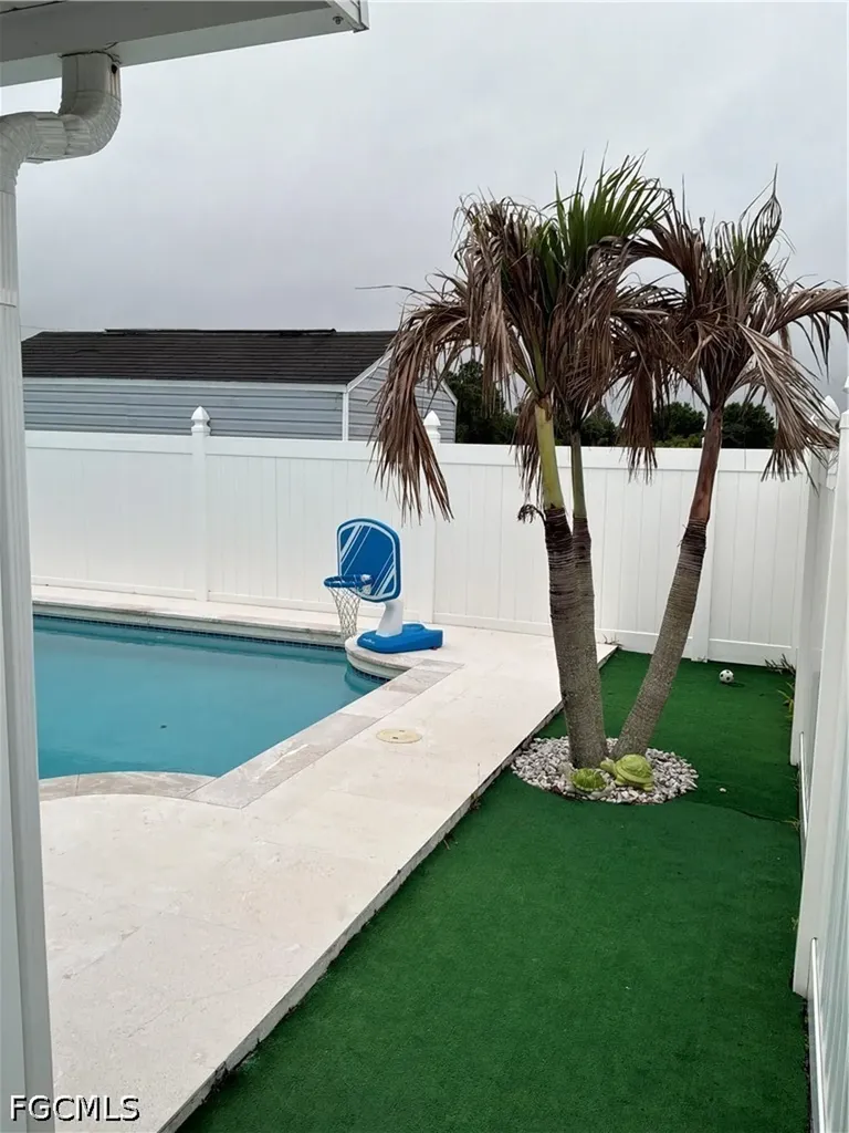 866 Chipley Street E Lehigh Acres FL 33974