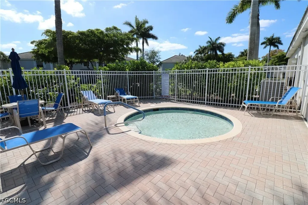 8287 Pacific Beach Drive Fort Myers FL 33966