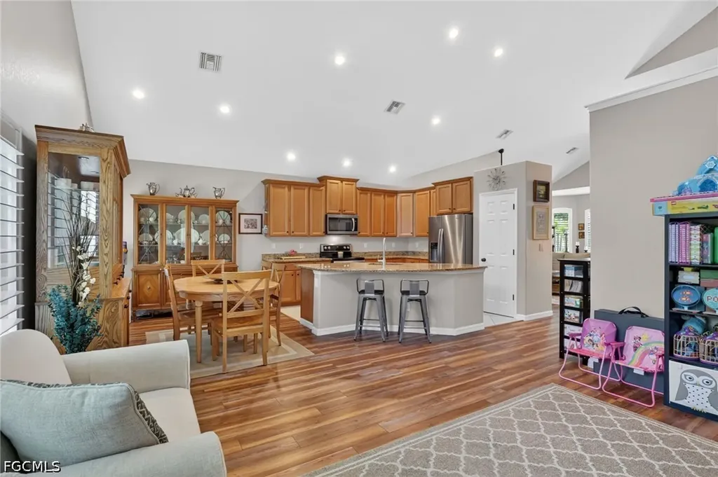 8696 Banyan Bay Boulevard Fort Myers FL 33908