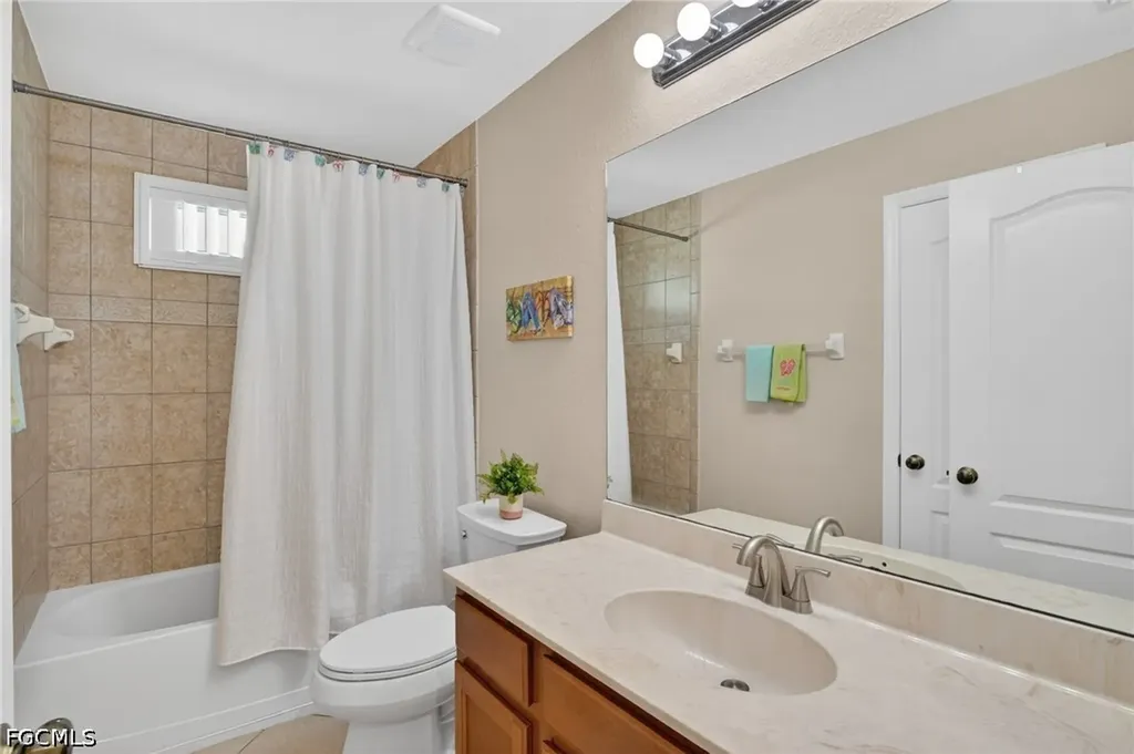 8696 Banyan Bay Boulevard Fort Myers FL 33908