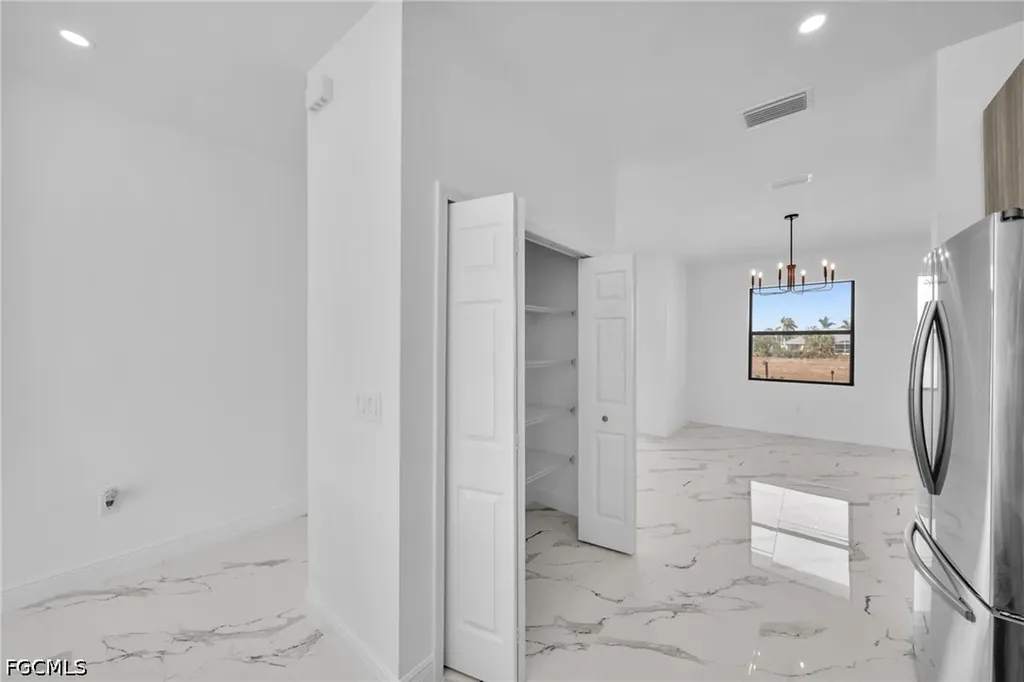 1208 NW 25th Place Cape Coral FL 33993