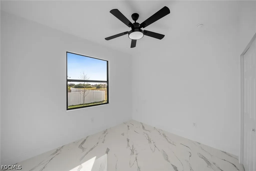 1208 NW 25th Place Cape Coral FL 33993