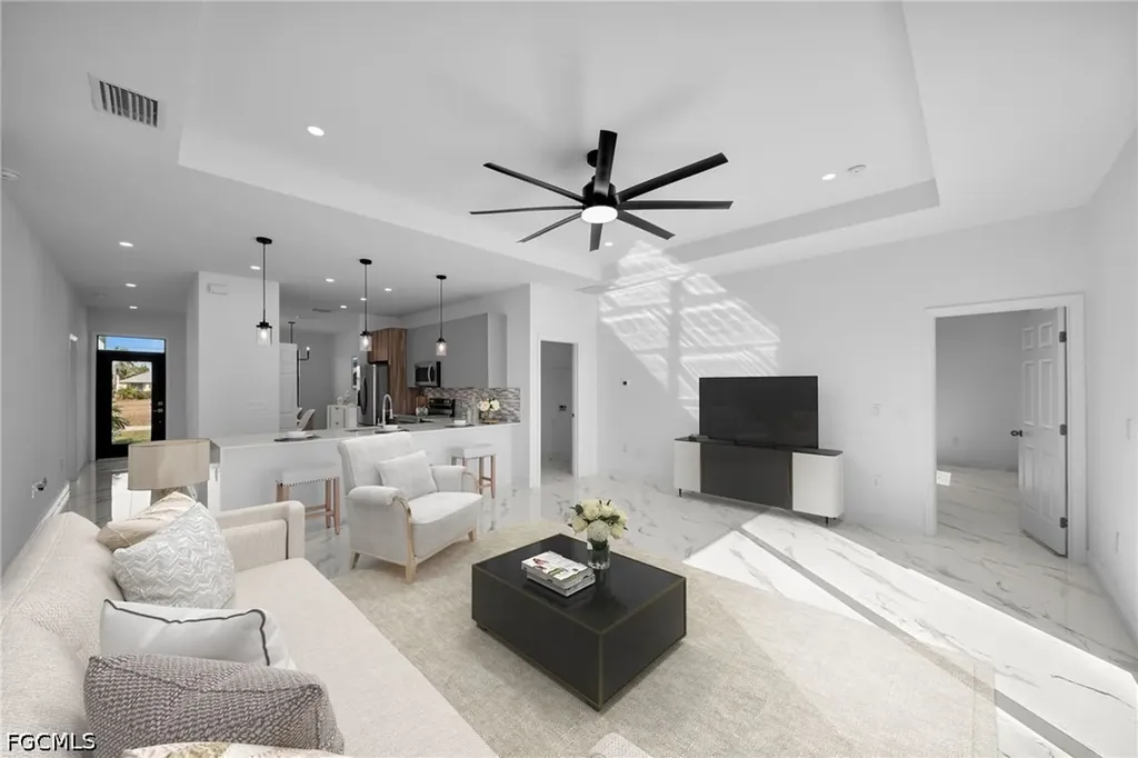 1208 NW 25th Place Cape Coral FL 33993