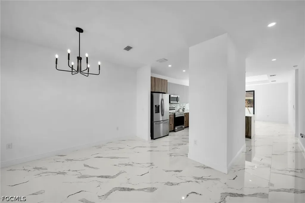 1208 NW 25th Place Cape Coral FL 33993