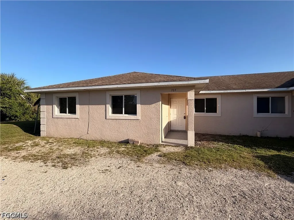 762 Gallo Avenue S Lehigh Acres FL 33974