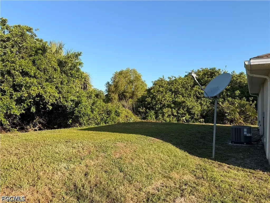 762 Gallo Avenue S Lehigh Acres FL 33974