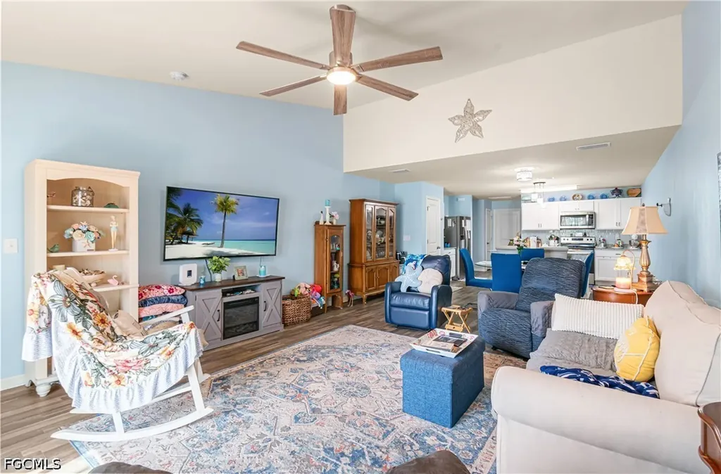 9158 Aegean Circle Lehigh Acres FL 33936