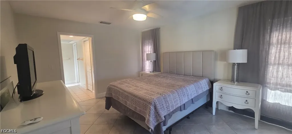 534 SE 34th Terrace Cape Coral FL 33904