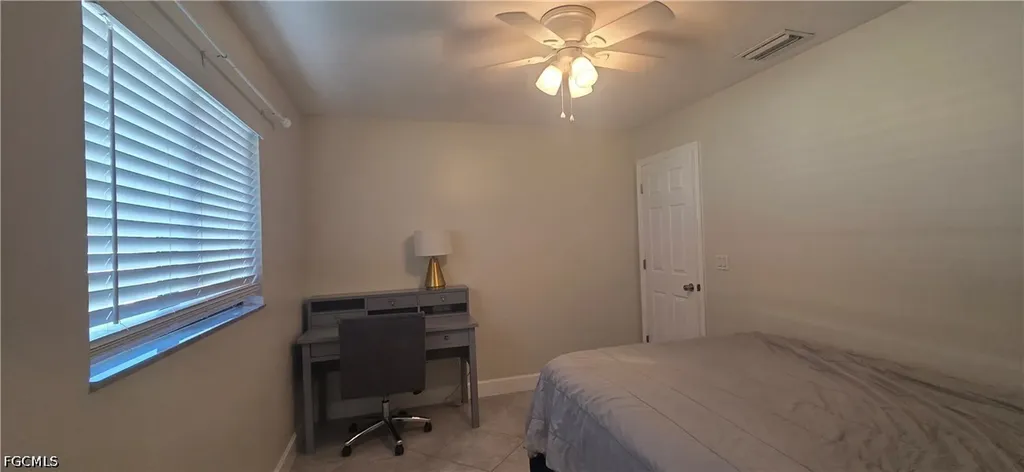 534 SE 34th Terrace Cape Coral FL 33904