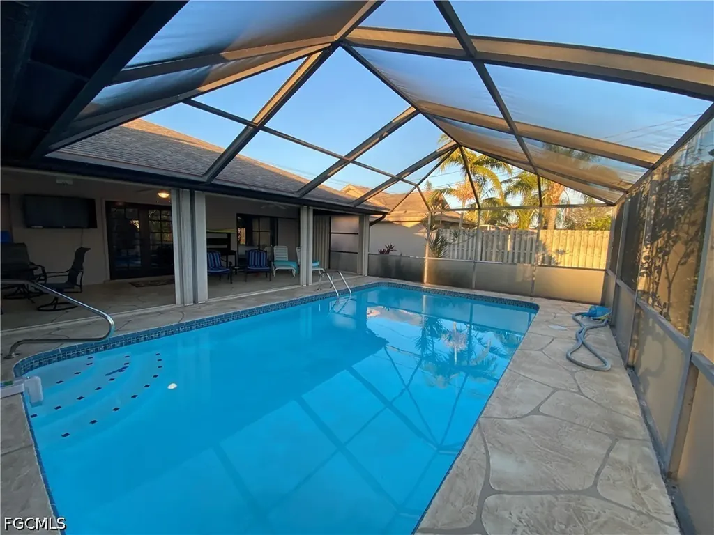 534 SE 34th Terrace Cape Coral FL 33904