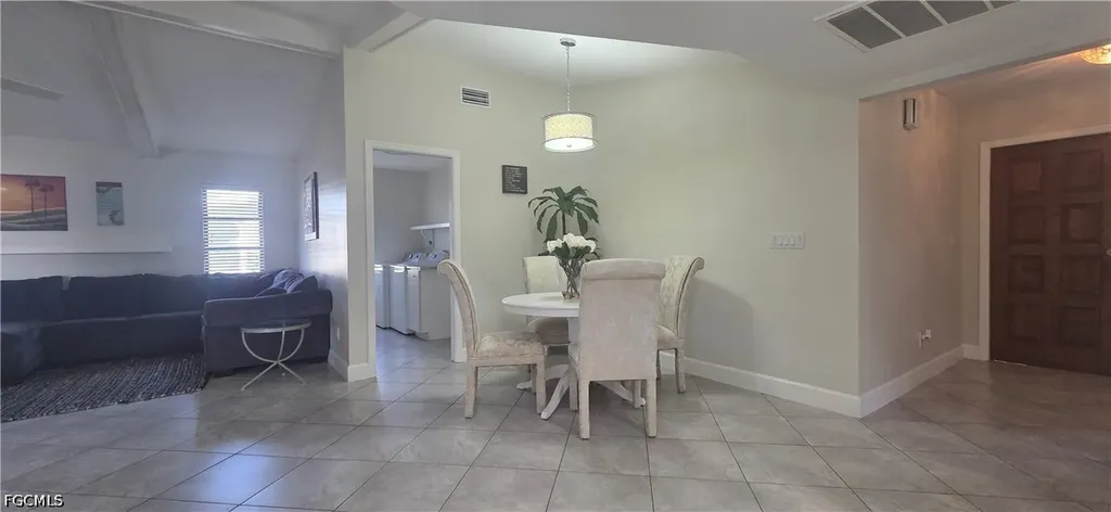 534 SE 34th Terrace Cape Coral FL 33904