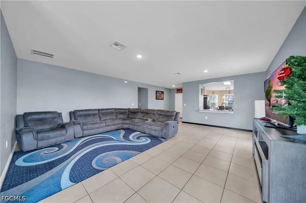 10549 Canal Brook Lane Lehigh Acres FL 33936
