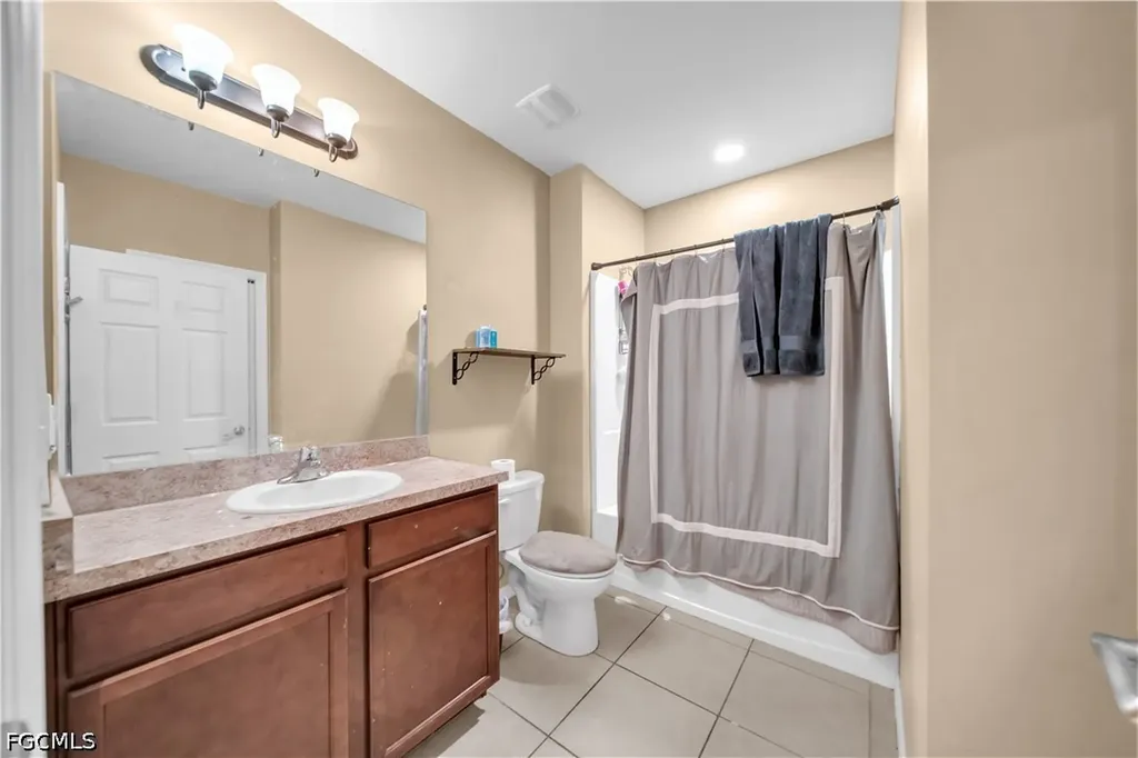 10549 Canal Brook Lane Lehigh Acres FL 33936