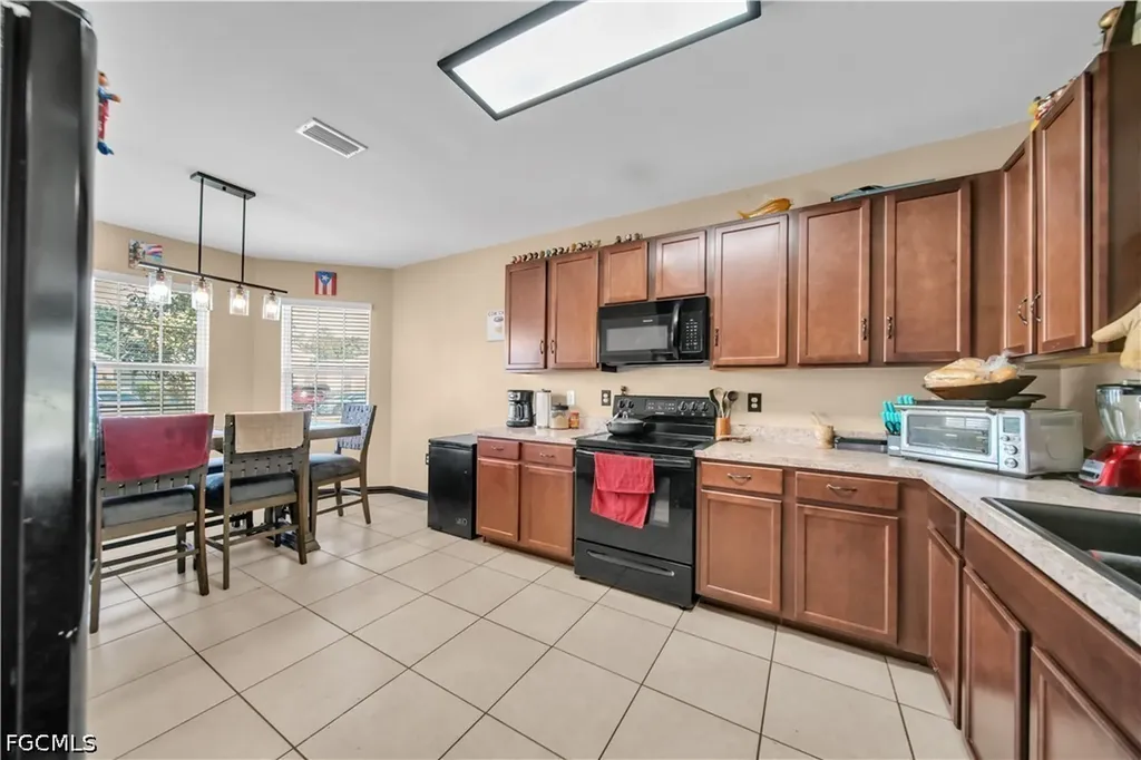 10549 Canal Brook Lane Lehigh Acres FL 33936