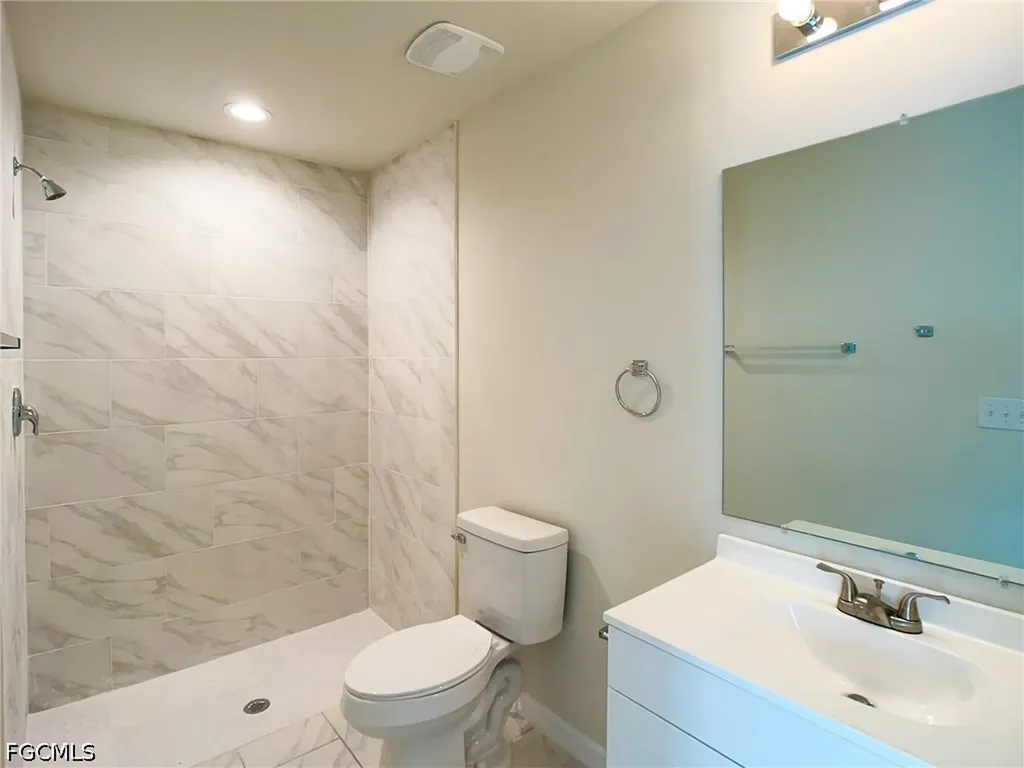 2005 Chiquita Boulevard S Cape Coral FL 33991