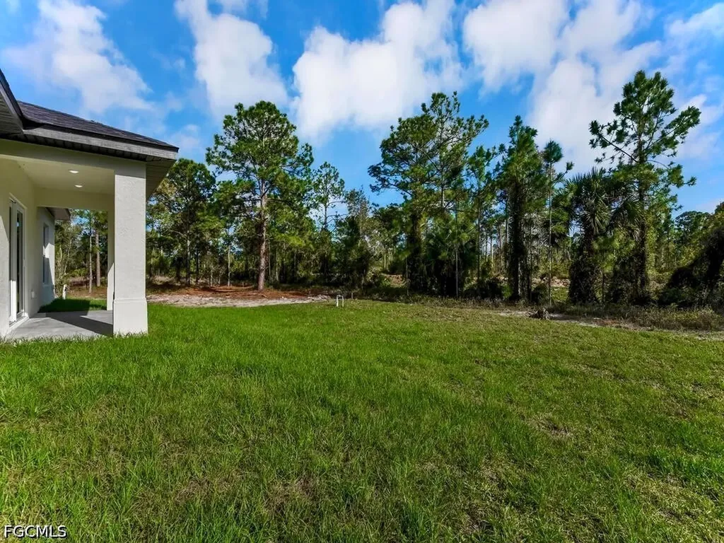 1040 Candlelight Drive Lehigh Acres FL 33974