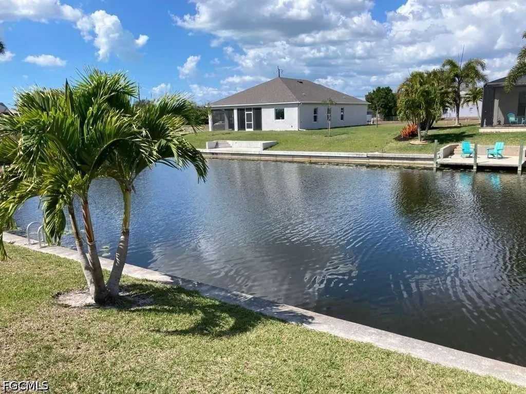 2637 NW 1st Street Cape Coral FL 33993