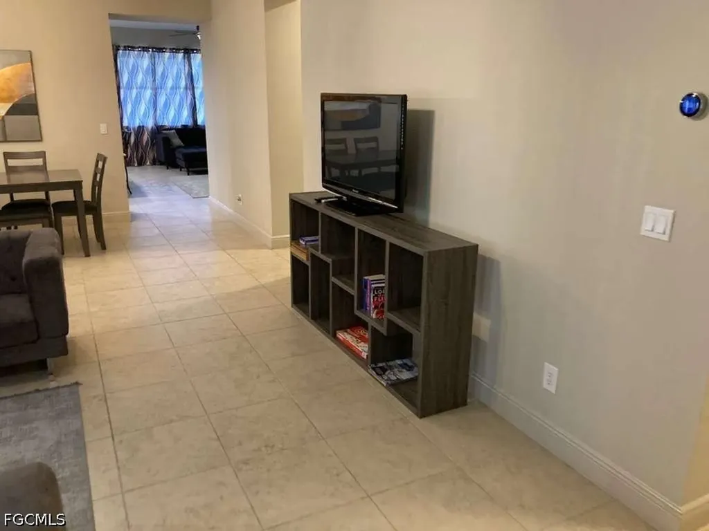 2637 NW 1st Street Cape Coral FL 33993