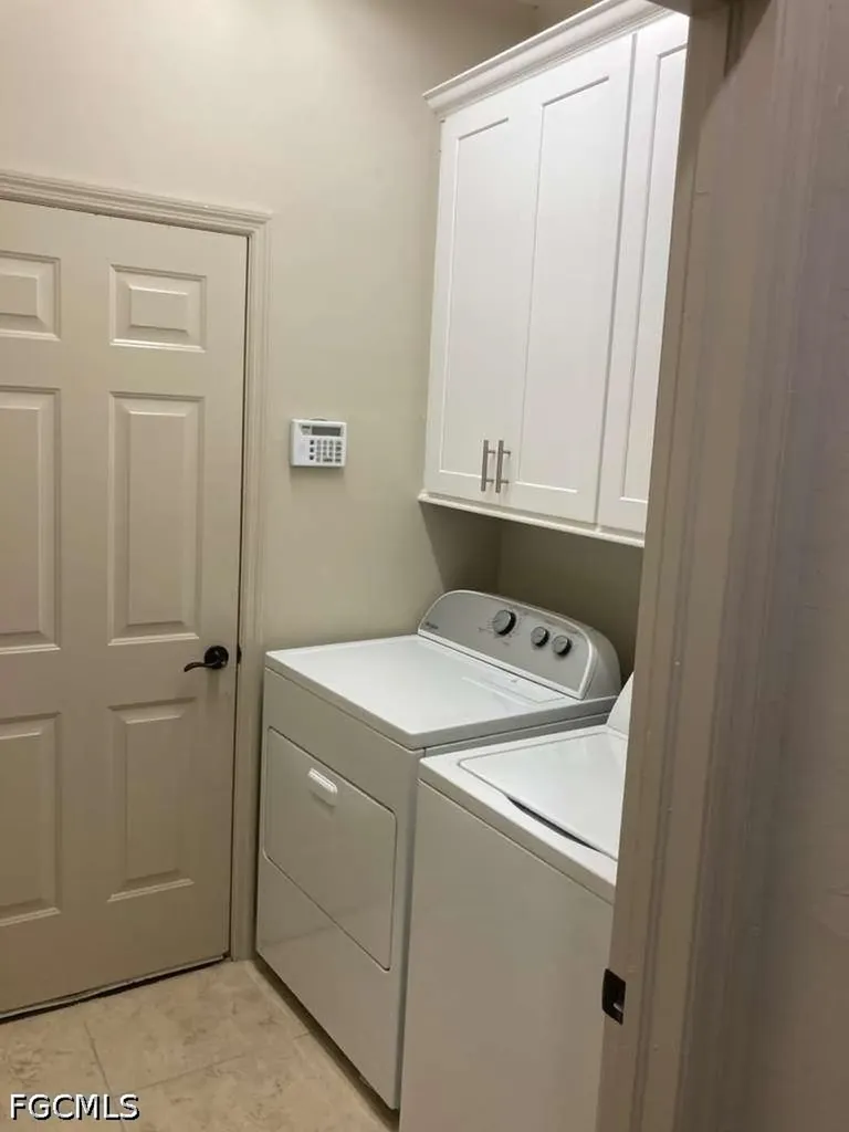 2637 NW 1st Street Cape Coral FL 33993
