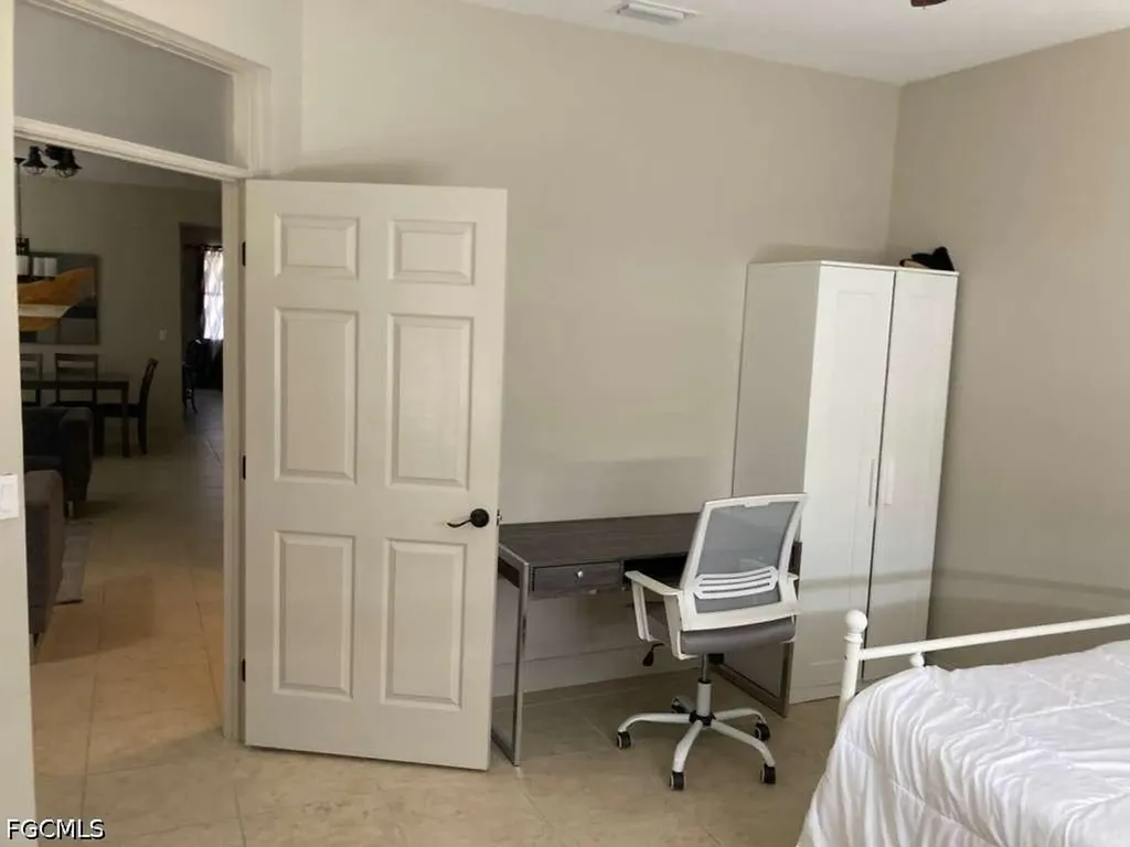 2637 NW 1st Street Cape Coral FL 33993