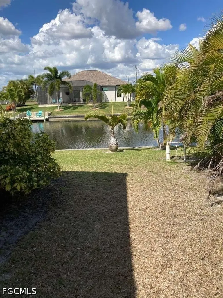 2637 NW 1st Street Cape Coral FL 33993
