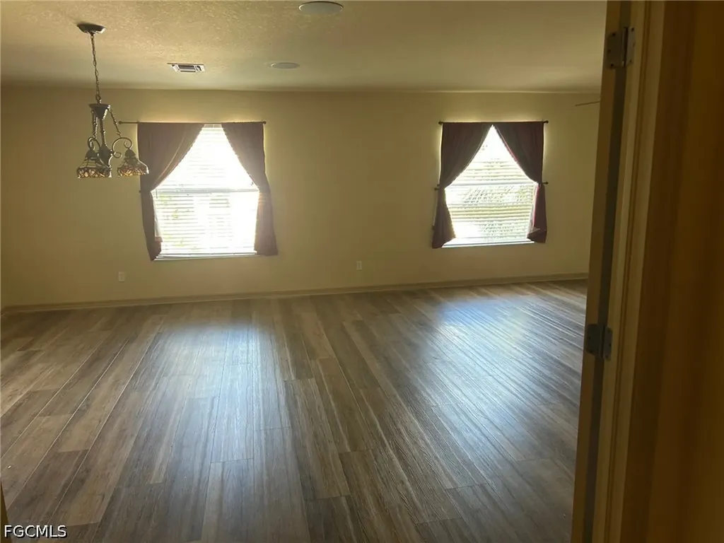 20650 Torre Del Lago Street Estero FL 33928
