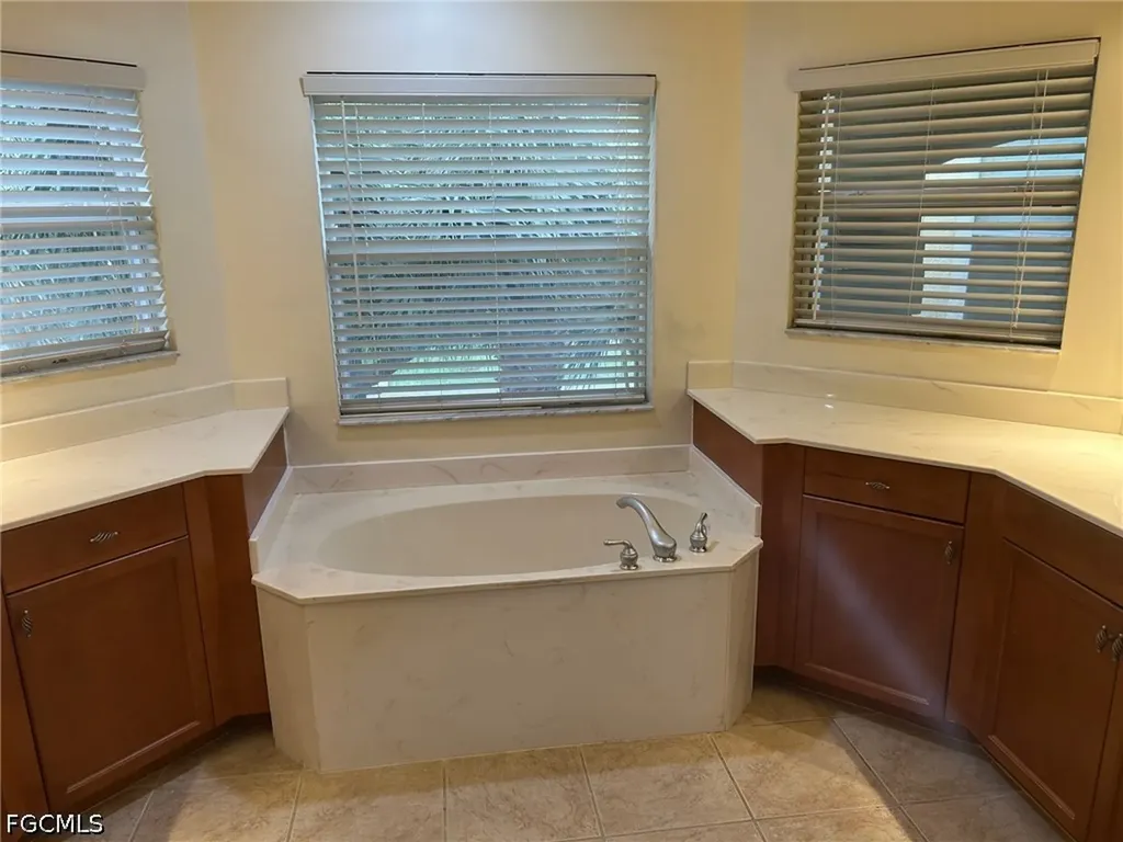 20650 Torre Del Lago Street Estero FL 33928