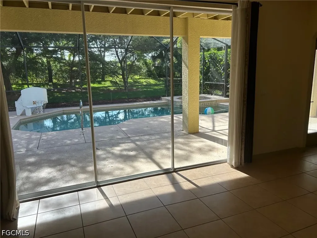 20650 Torre Del Lago Street Estero FL 33928