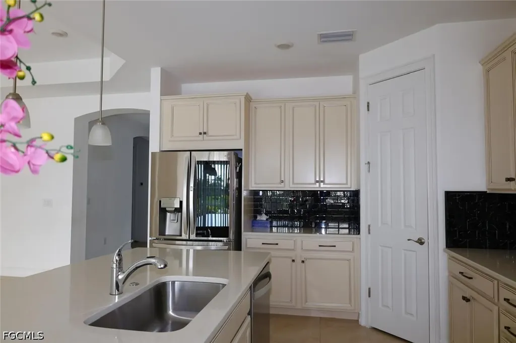 28000 Longboat Key Run Bonita Springs FL 34135