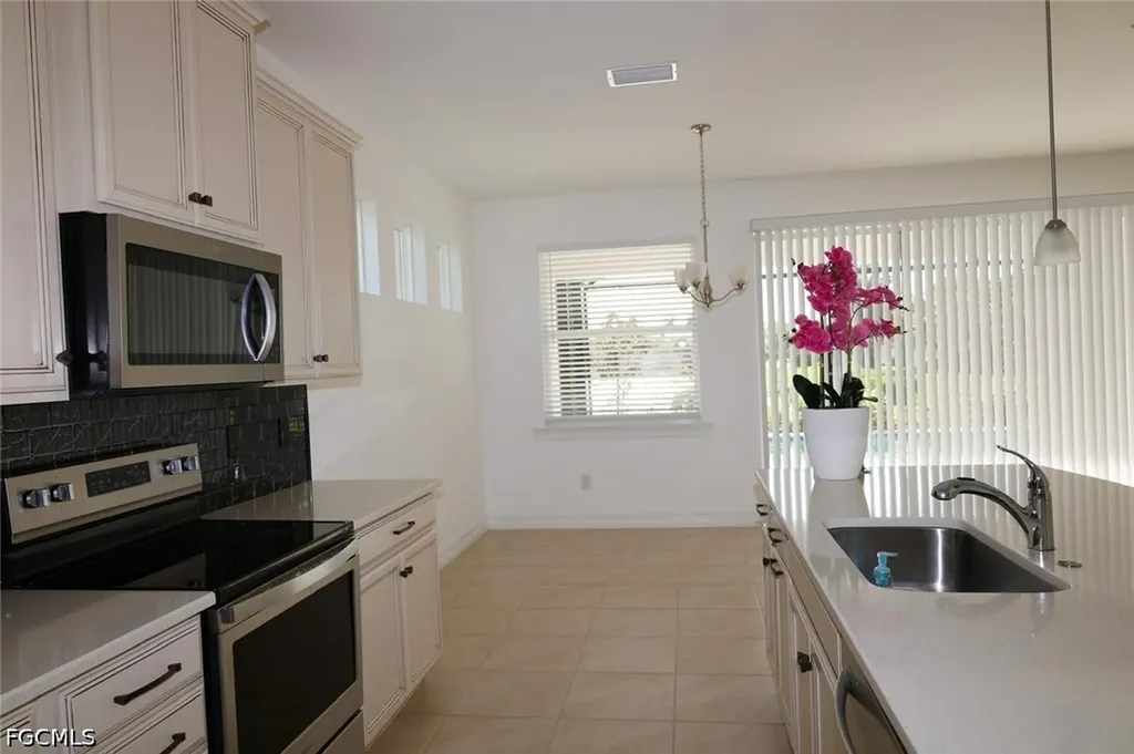 28000 Longboat Key Run Bonita Springs FL 34135