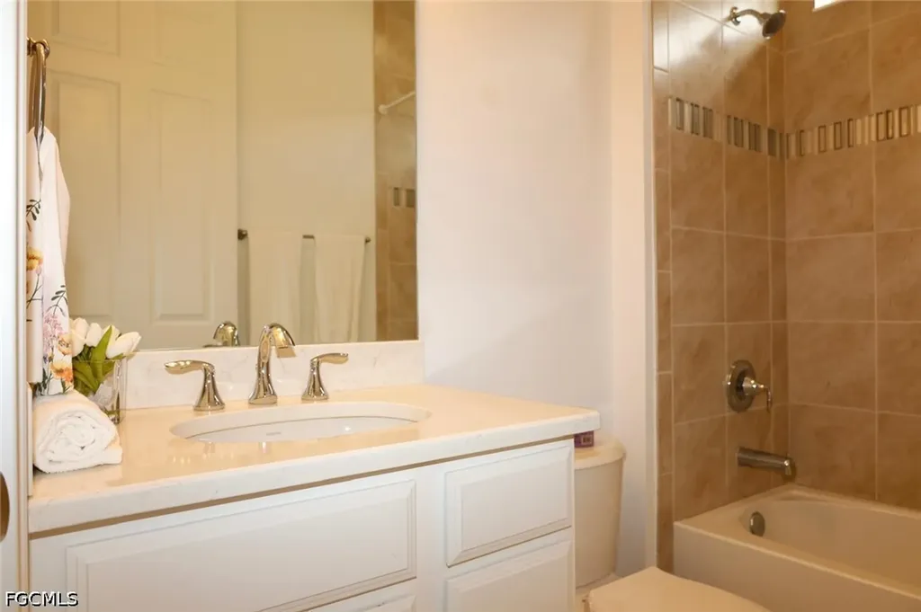 28000 Longboat Key Run Bonita Springs FL 34135