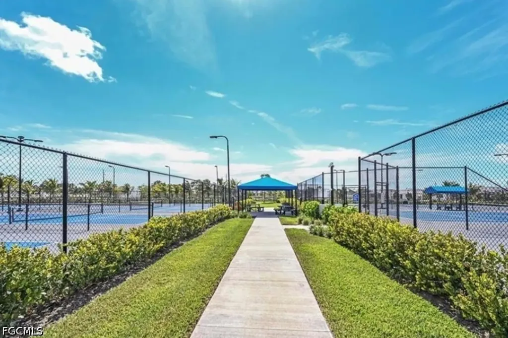 28000 Longboat Key Run Bonita Springs FL 34135