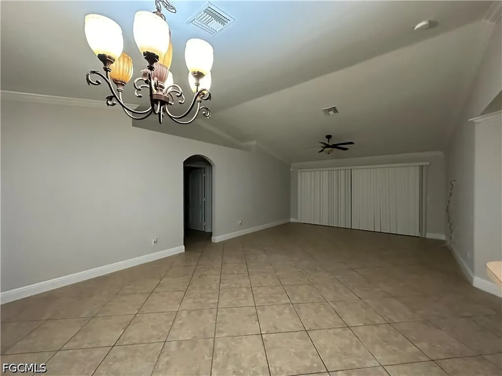 1706 Kismet Parkway E Cape Coral FL 33909