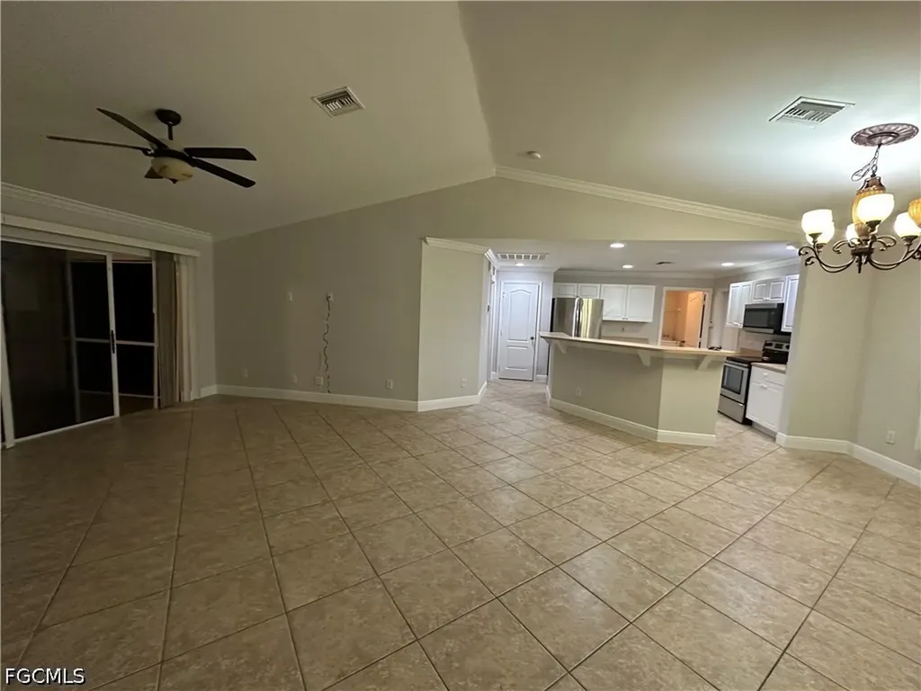 1706 Kismet Parkway E Cape Coral FL 33909