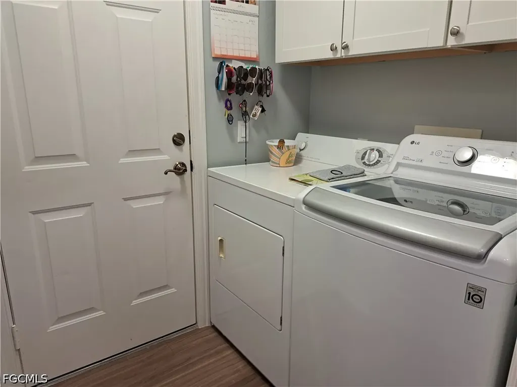 11037 Harbour Yacht Court Fort Myers FL 33908