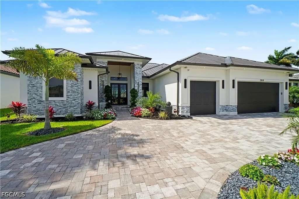 2814 Gleason Parkway Cape Coral FL 33914