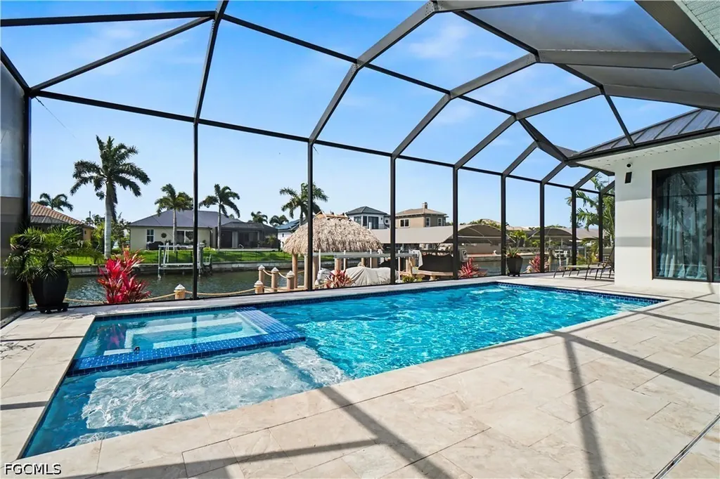2814 Gleason Parkway Cape Coral FL 33914