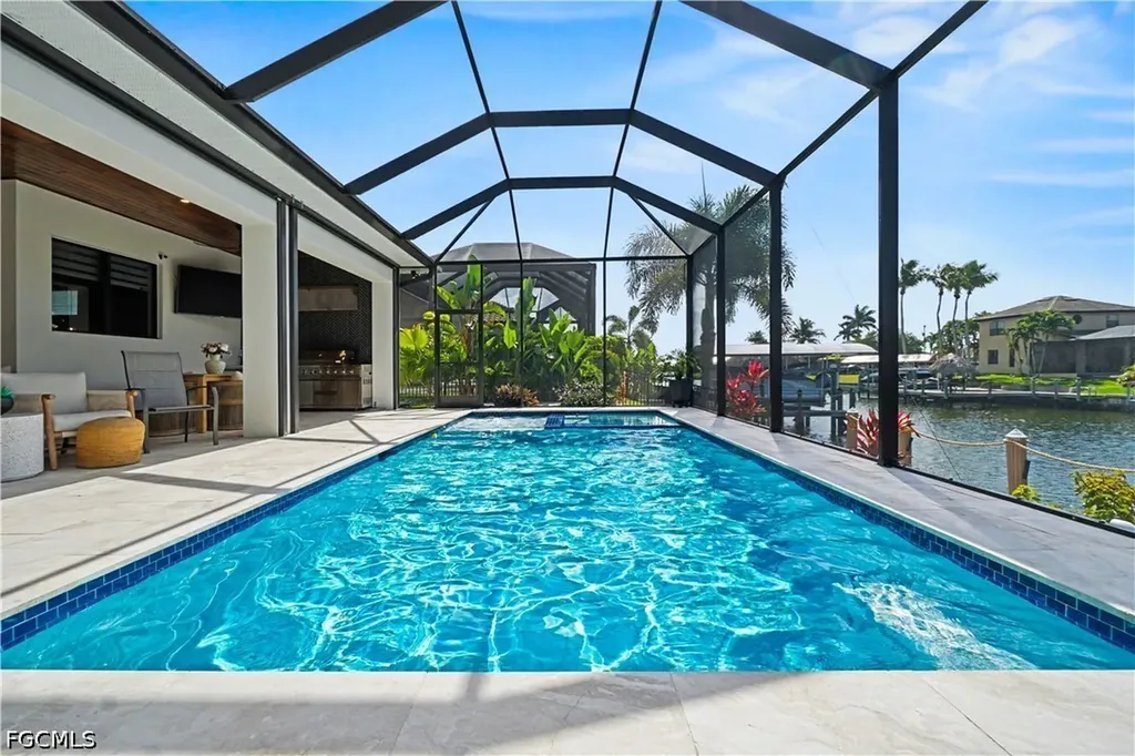 2814 Gleason Parkway Cape Coral FL 33914