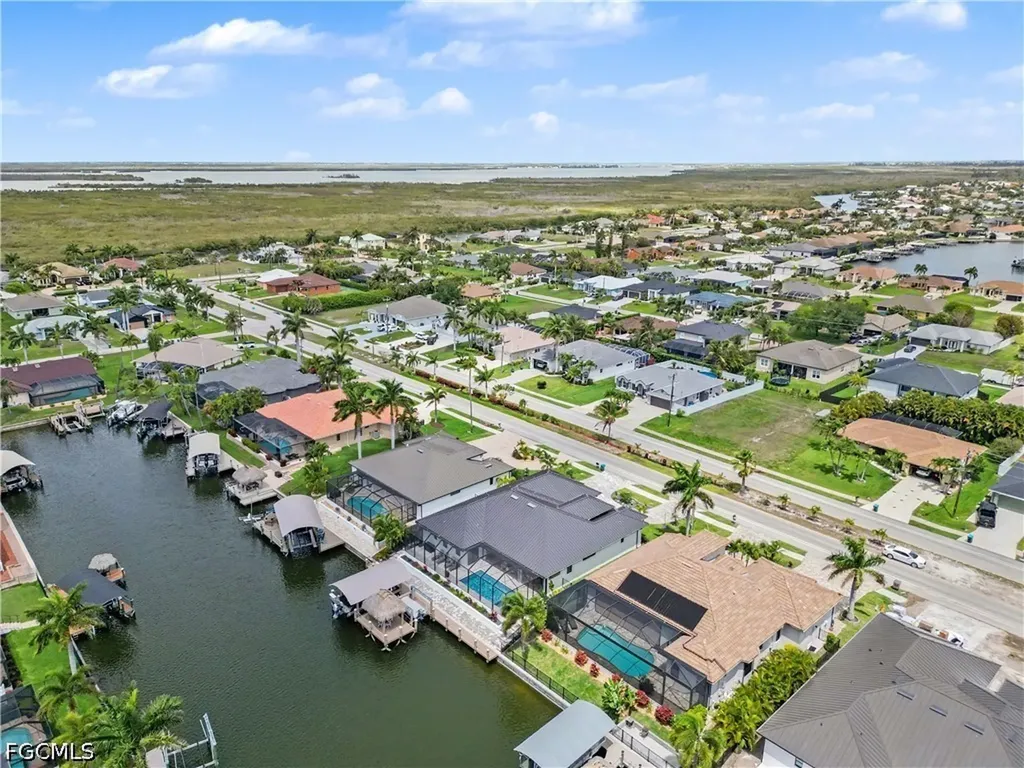 2814 Gleason Parkway Cape Coral FL 33914