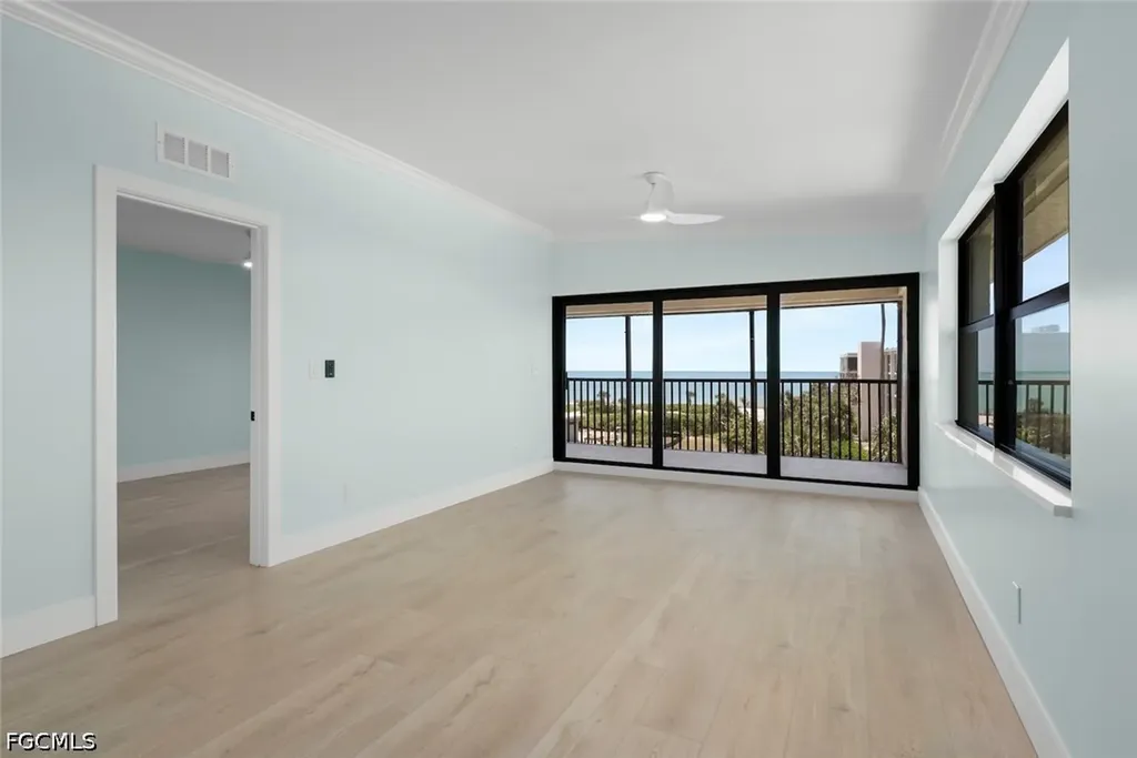 2737 W Gulf Drive Sanibel FL 33957