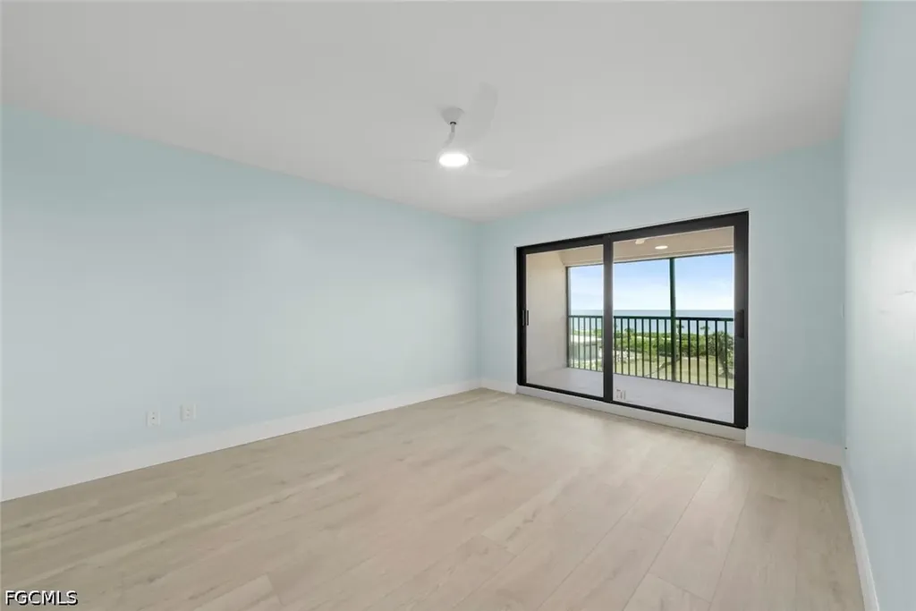 2737 W Gulf Drive Sanibel FL 33957