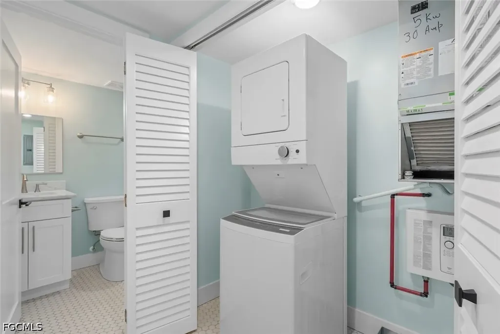 2737 W Gulf Drive Sanibel FL 33957