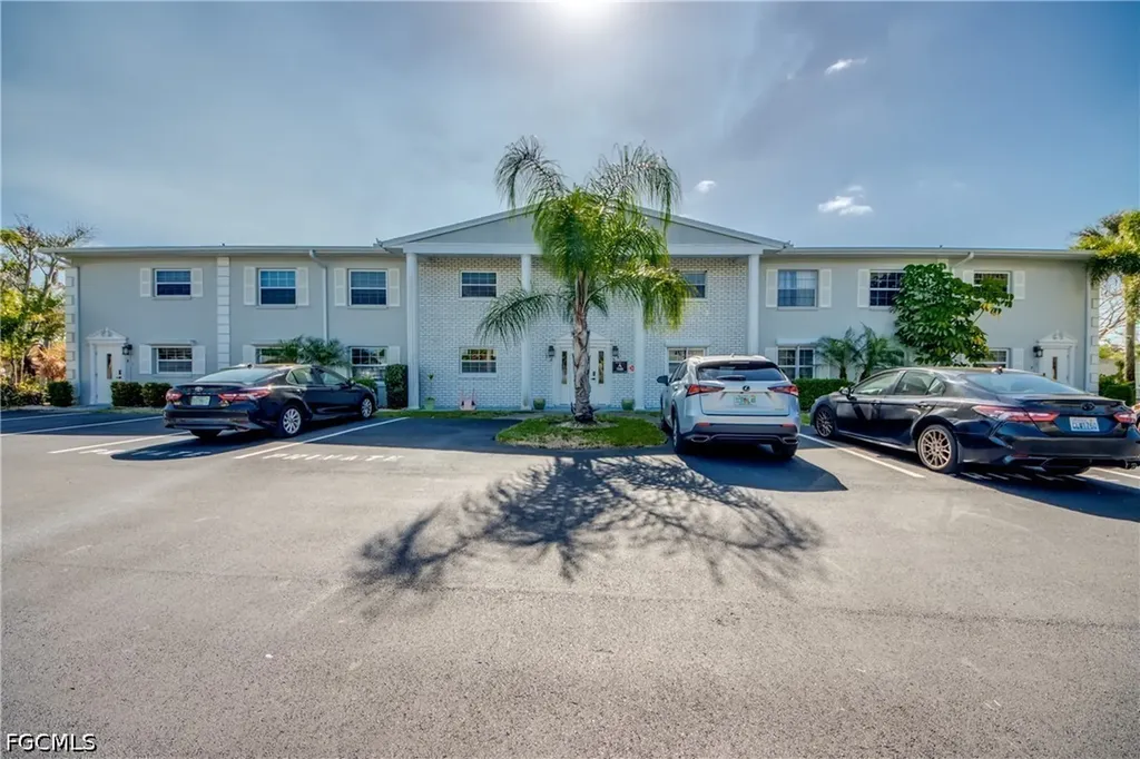 7050 Nantucket Circle North Fort Myers FL 33917