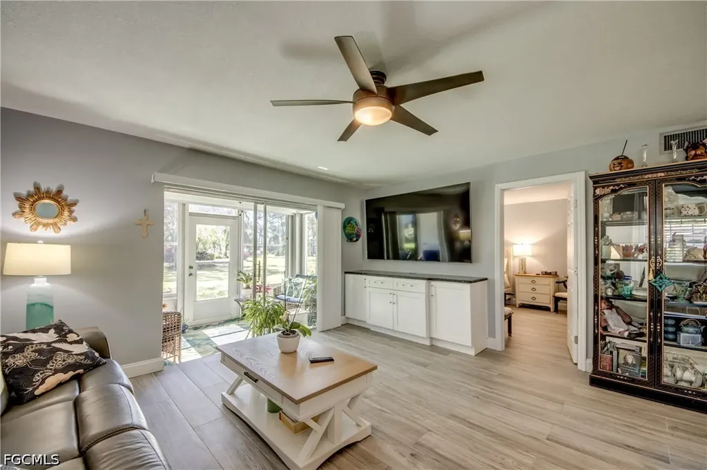 7050 Nantucket Circle North Fort Myers FL 33917